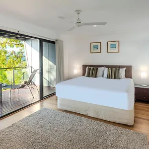 Shorelines On By Hiha Hamilton Island