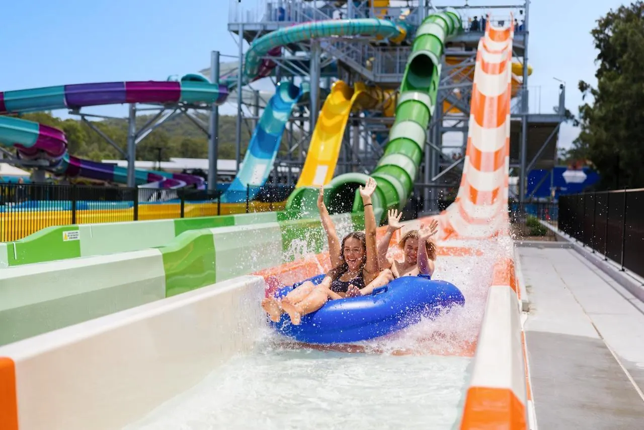 Sea World Resort Main Beach 4*,  Australia