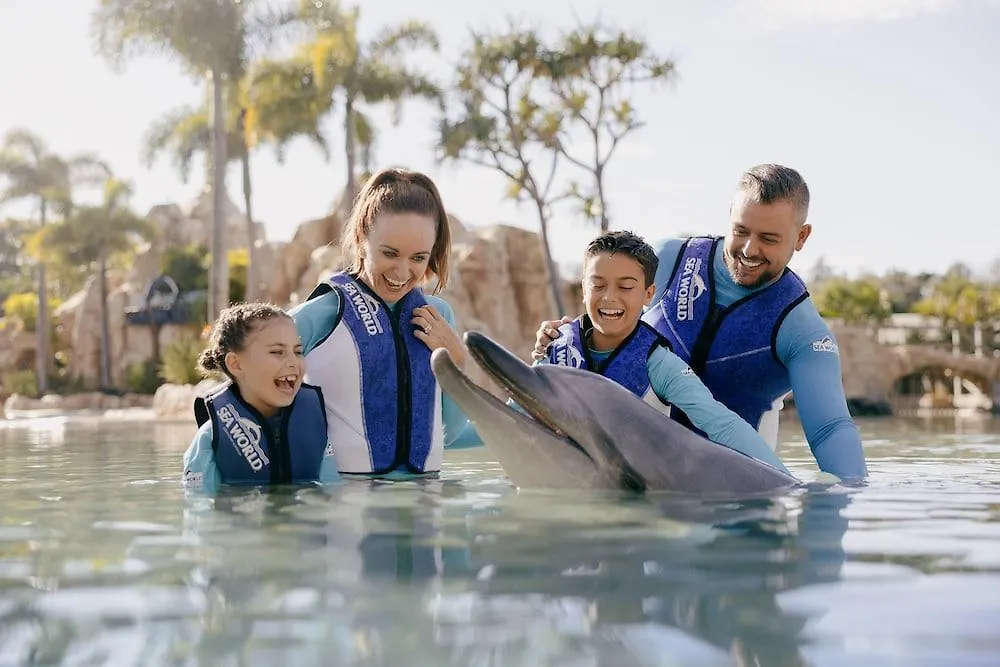 ****  Sea World Resort Main Beach Australia
